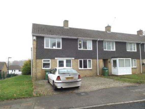 3 Bedroom End of Ter...